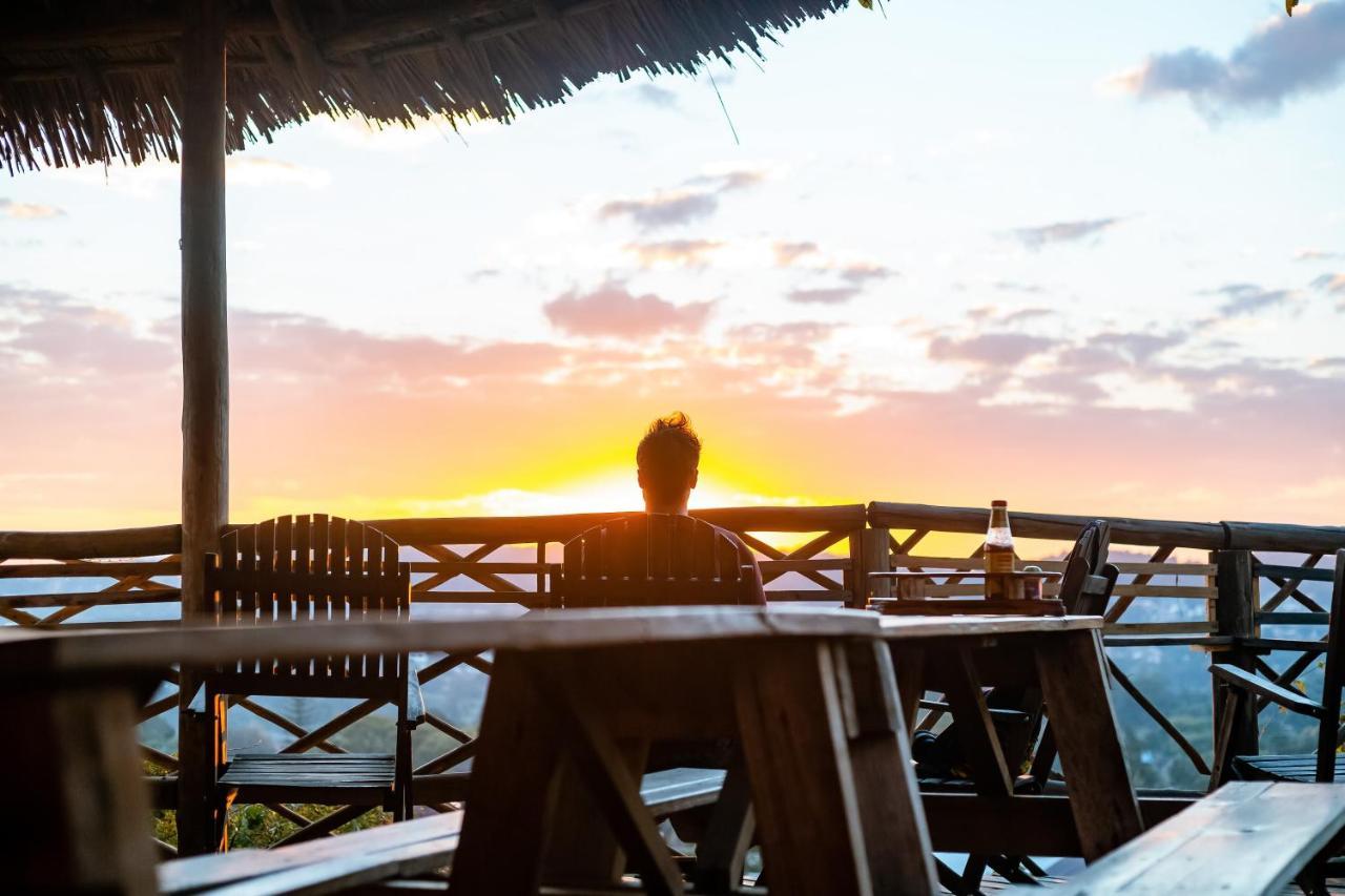 Iringa Sunset Hotel Екстериор снимка